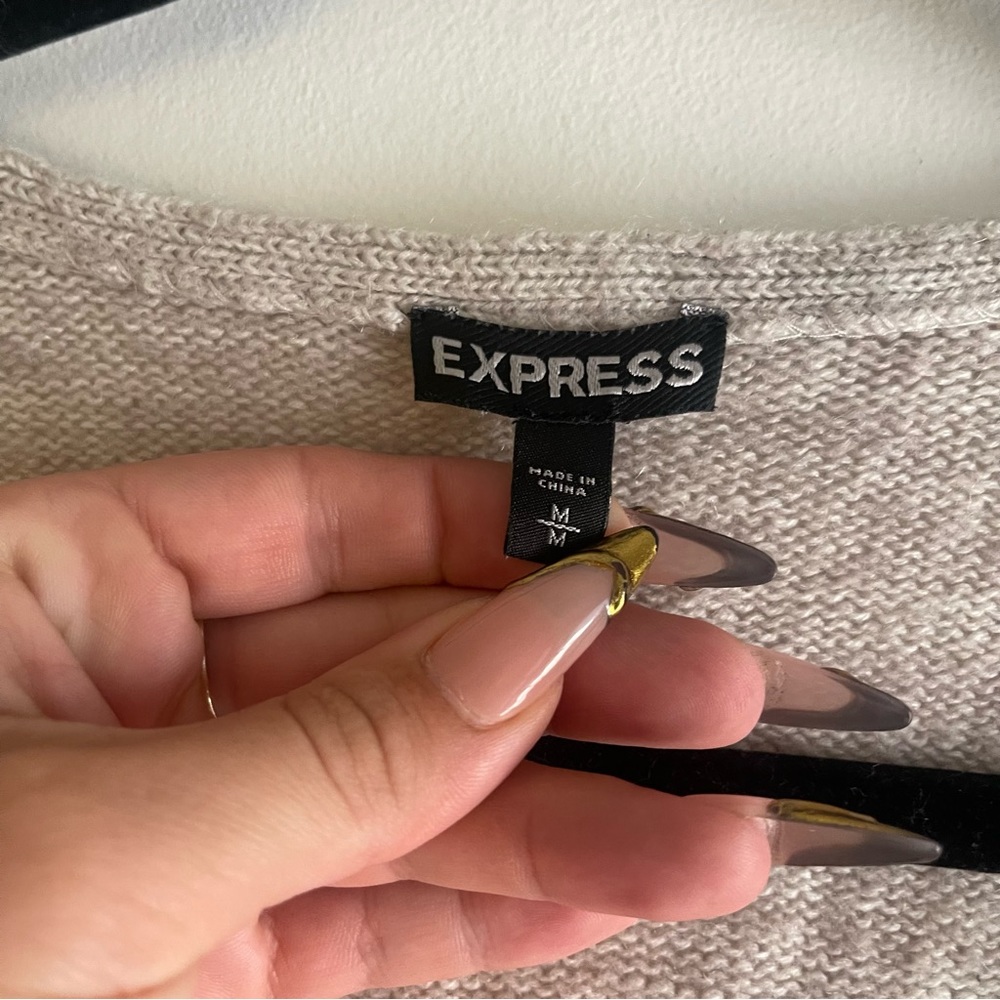 Warm Express Cardigan ✨ - Picture 2 of 4